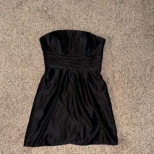 Elegant Black Strapless Dress